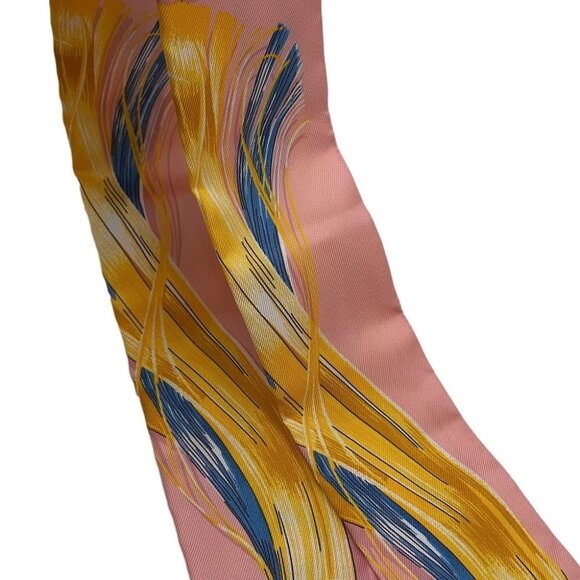 HERMES Twilly CAVALCADES Silk100% Rose Poudre/Jaune d'or 061829S - Picture 5 of 9